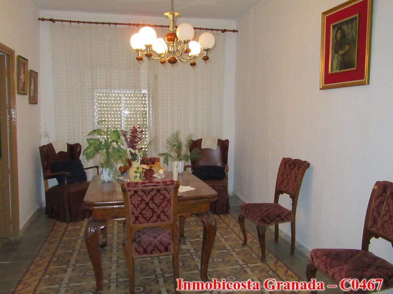 5 soverom Hus til salgs i Albondon med garasje - € 80 000 (Ref: 3172782)