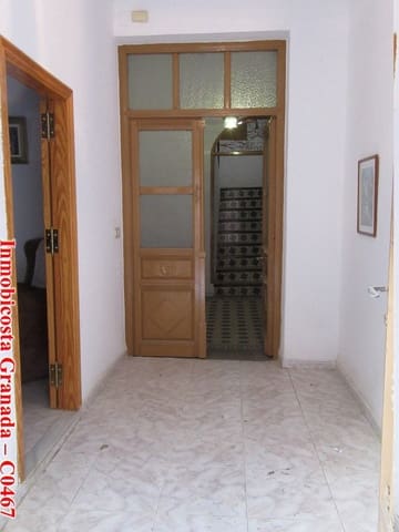 5 slaapkamer Huis te koop in Albondón met garage - € 80.000 (Ref: 3172782)