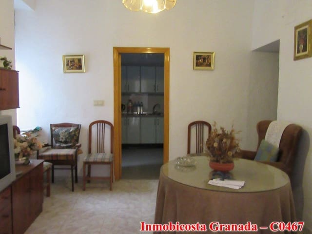 5 slaapkamer Huis te koop in Albondón met garage - € 80.000 (Ref: 3172782)