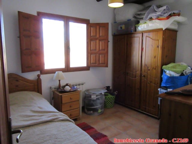 4 slaapkamer Finca/Landhuis te koop in Cadiar met garage - € 155.000 (Ref: 3179480)