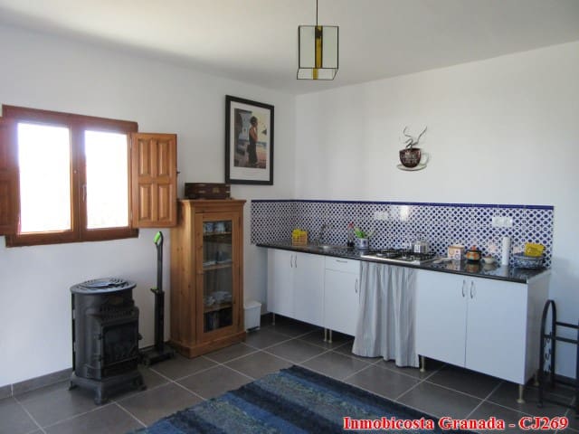 4 slaapkamer Finca/Landhuis te koop in Cadiar met garage - € 155.000 (Ref: 3179480)