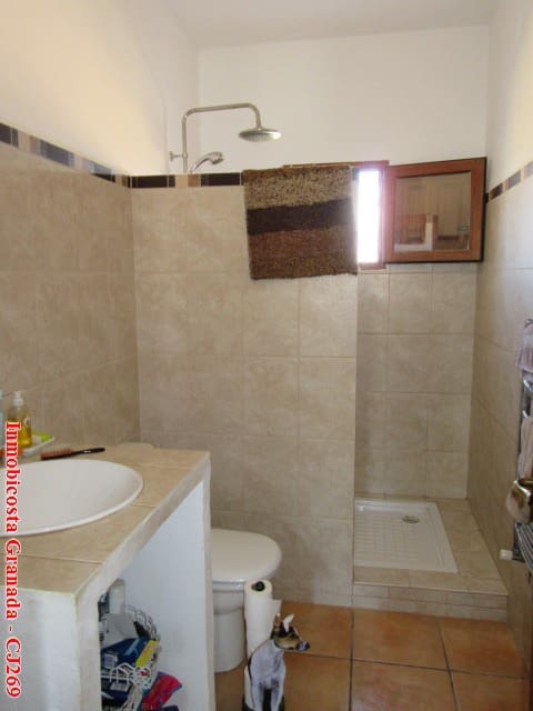 4 slaapkamer Finca/Landhuis te koop in Cadiar met garage - € 155.000 (Ref: 3179480)