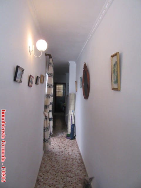 4 soveværelse Byhus til salg i La Rabita - € 135.000 (Ref: 4000356)