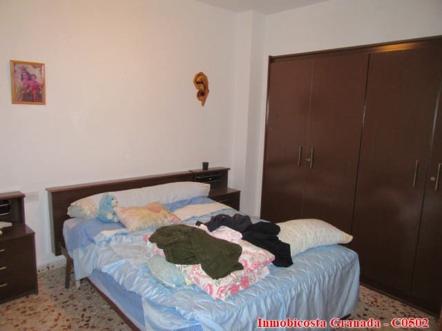 4 soveværelse Byhus til salg i La Rabita - € 135.000 (Ref: 4000356)