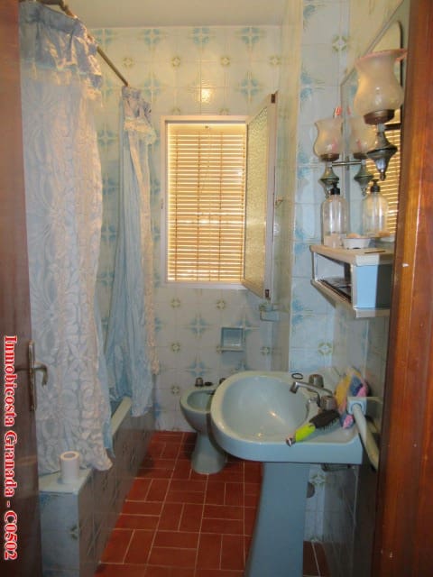 4 soveværelse Byhus til salg i La Rabita - € 135.000 (Ref: 4000356)