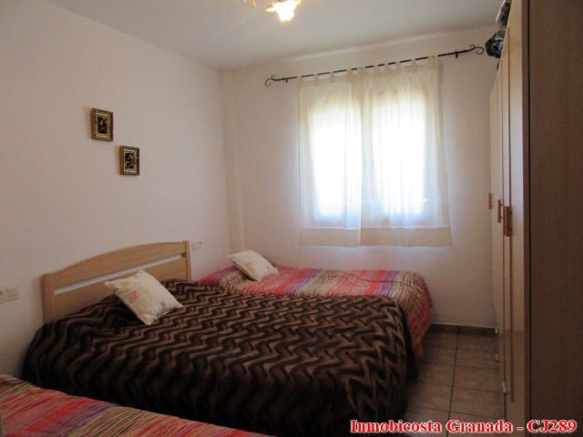 5 quarto Quinta/Casa Rural para venda em Albondon com garagem - 250 000 € (Ref: 4005385)