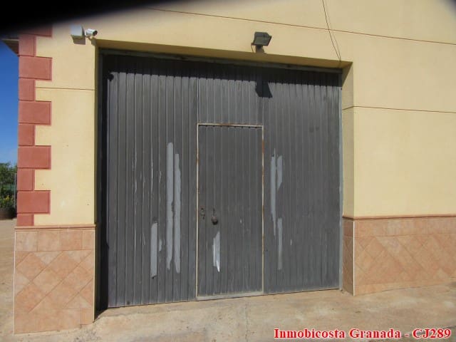 5 quarto Quinta/Casa Rural para venda em Albondon com garagem - 250 000 € (Ref: 4005385)