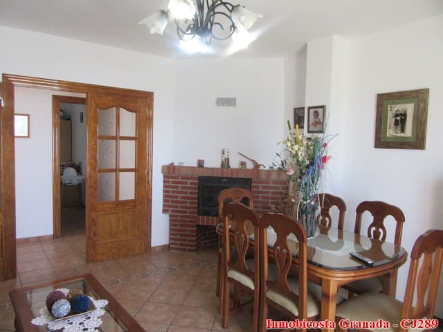 5 quarto Quinta/Casa Rural para venda em Albondon com garagem - 250 000 € (Ref: 4005385)