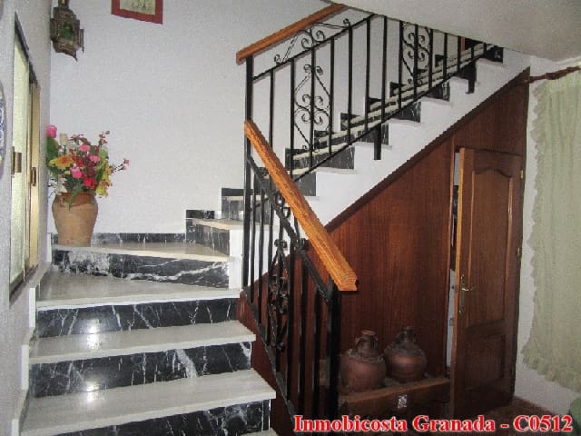 5 soverom Hus til salgs i Albunol med garasje - € 250 000 (Ref: 4270431)