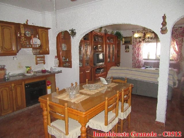 5 soverom Hus til salgs i Albuñol med garasje - € 250 000 (Ref: 4270431)