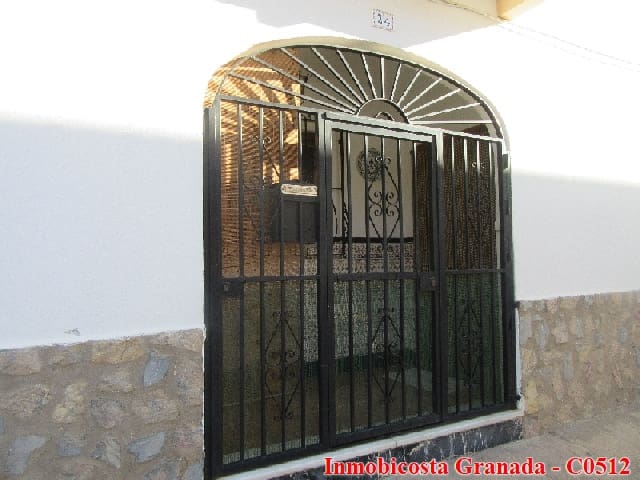 5 soverom Hus til salgs i Albunol med garasje - € 250 000 (Ref: 4270431)