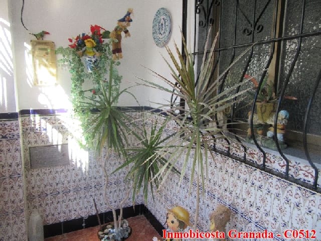 5 soverom Hus til salgs i Albuñol med garasje - € 250 000 (Ref: 4270431)