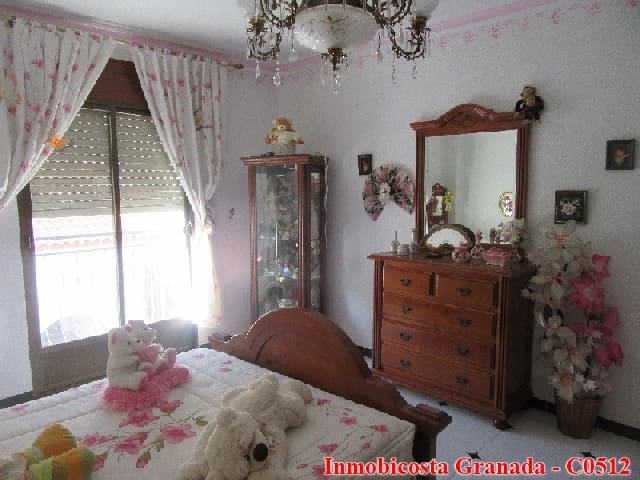 5 soverom Hus til salgs i Albunol med garasje - € 250 000 (Ref: 4270431)