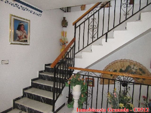 5 soverom Hus til salgs i Albunol med garasje - € 250 000 (Ref: 4270431)