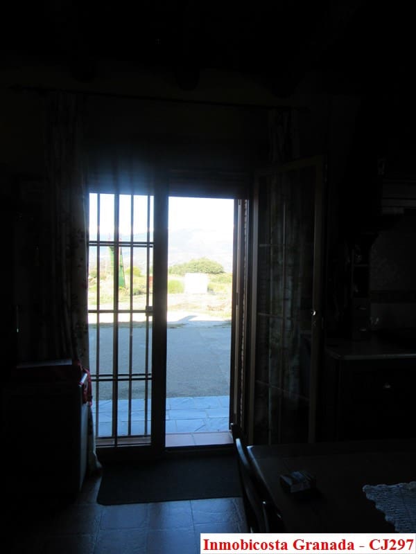 3 soveværelse Finca/Landehus til salg i Albondon med garage - € 215.000 (Ref: 4316731)