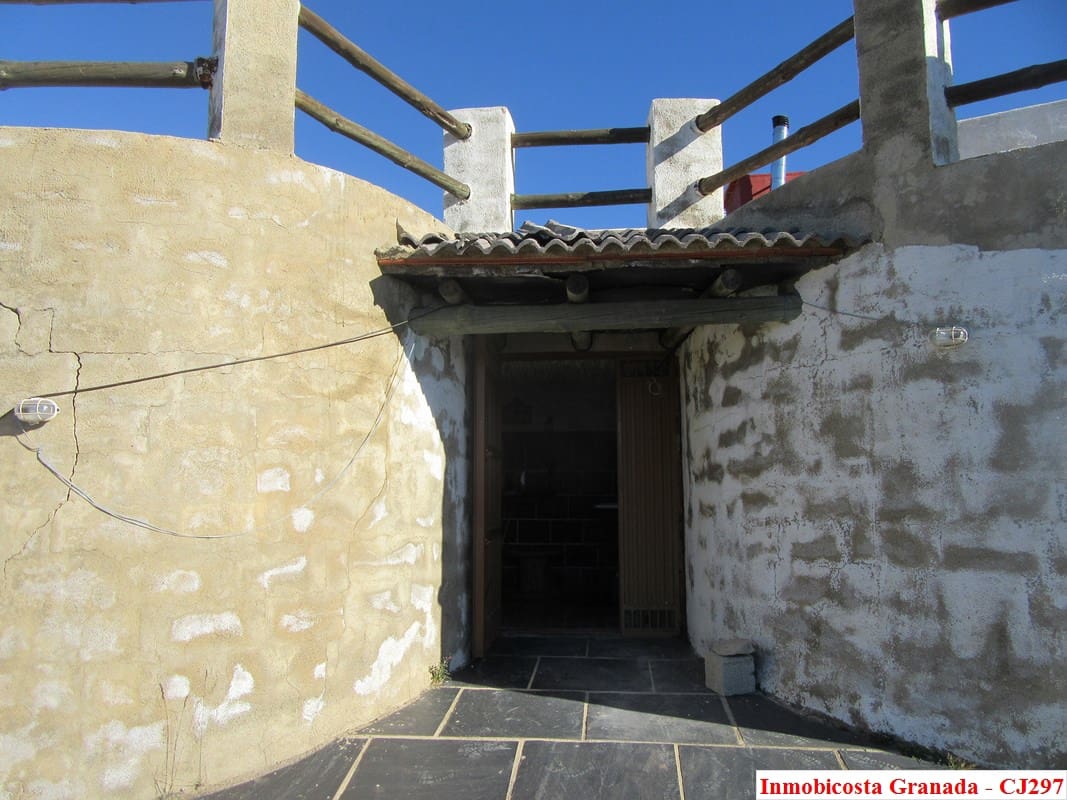 3 soveværelse Finca/Landehus til salg i Albondon med garage - € 215.000 (Ref: 4316731)