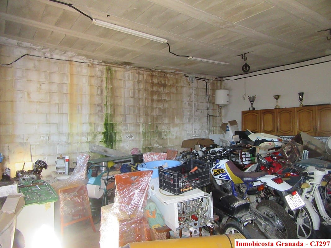 3 soveværelse Finca/Landehus til salg i Albondon med garage - € 215.000 (Ref: 4316731)