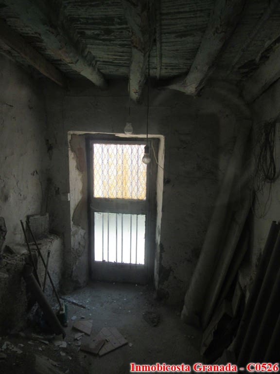 4 soverom Hus til salgs i Albunol - € 75 000 (Ref: 4692414)