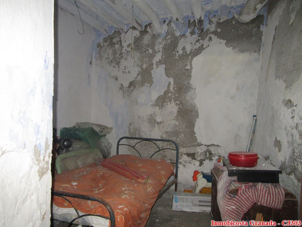 5 soveværelse Finca/Landehus til salg i Albunol med garage - € 130.000 (Ref: 4695118)