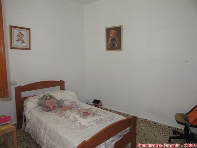 5 sovrum Finca/Hus på landet till salu i Albuñol med garage - 130 000 € (Ref: 4695118)