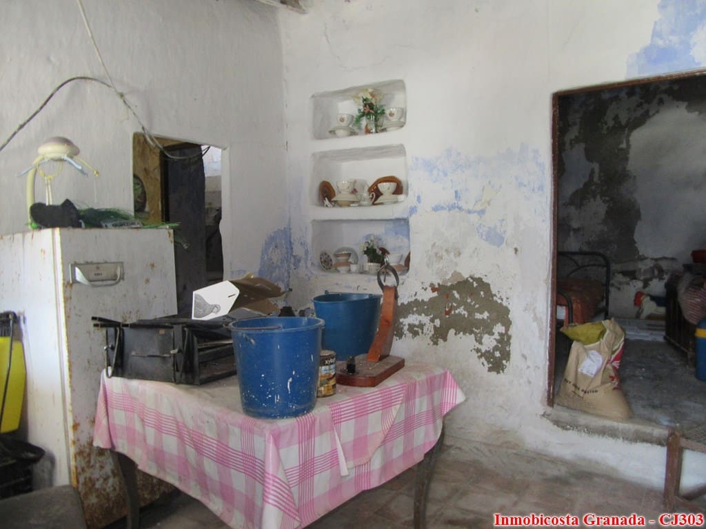 5 soveværelse Finca/Landehus til salg i Albunol med garage - € 130.000 (Ref: 4695118)