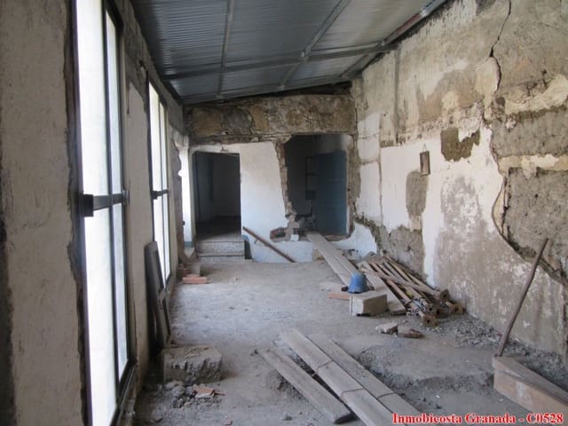 4 soverom Hus til salgs i Albuñol - € 25 000 (Ref: 4720461)