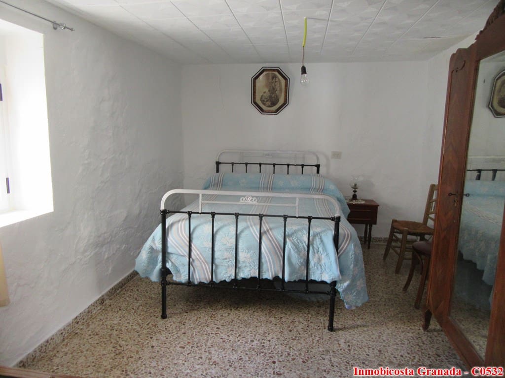 3 quarto Quinta/Casa Rural para venda em Albondon - 45 000 € (Ref: 4746516)