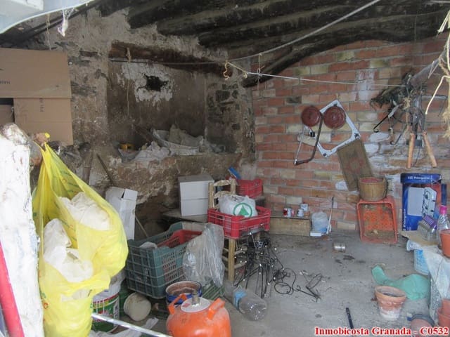 3 makuuhuone Maalaistalo myytävänä paikassa Albondón - 45 000 € (Ref: 4746516)