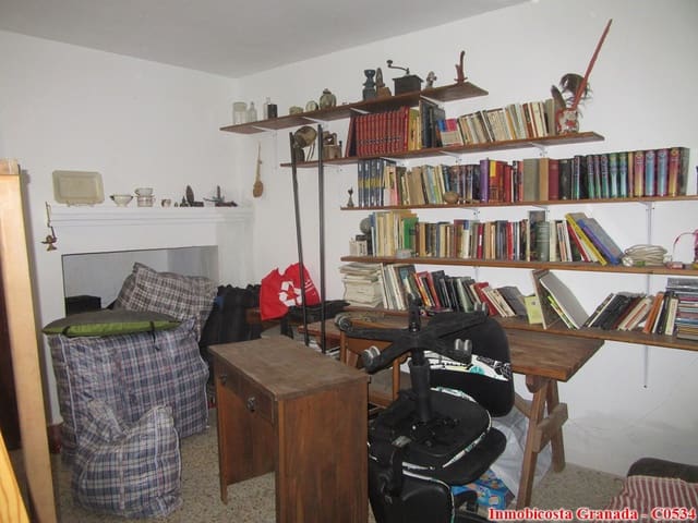 6 makuuhuone Omakotitalo myytävänä paikassa Yator, Cádiar - 45 000 € (Ref: 4759770)