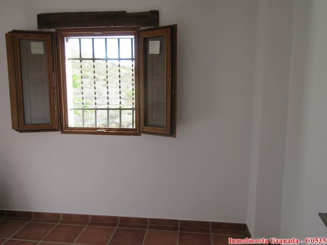 4 makuuhuone Omakotitalo myytävänä paikassa Albondón - 230 000 € (Ref: 4801130)