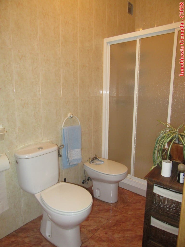 5 soveværelse Byhus til salg i Cadiar - € 105.000 (Ref: 4960111)