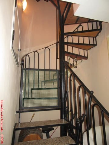 5 makuuhuone Omakotitalo myytävänä paikassa Cádiar - 105 000 € (Ref: 4960111)