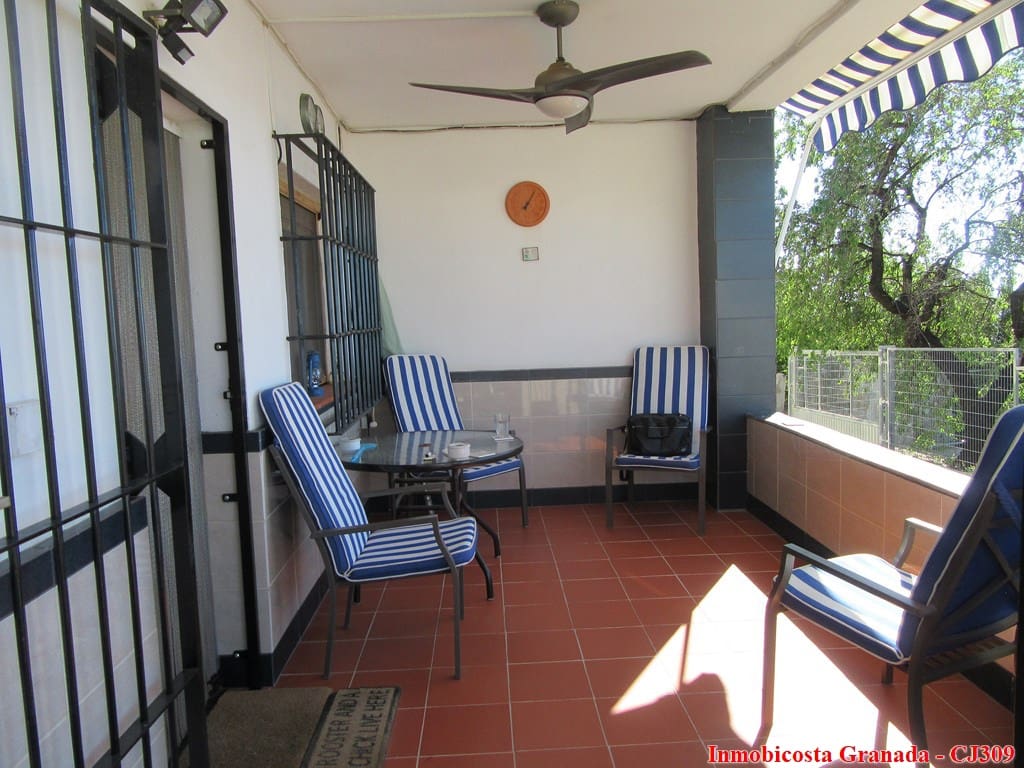 3 bedroom Finca/Country House for sale in La Rabita, Albuñol €