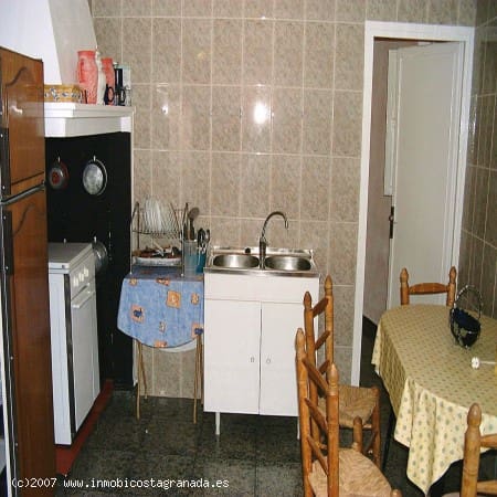 3 soveværelse Byhus til salg i Cadiar - € 23.950 (Ref: 517332)