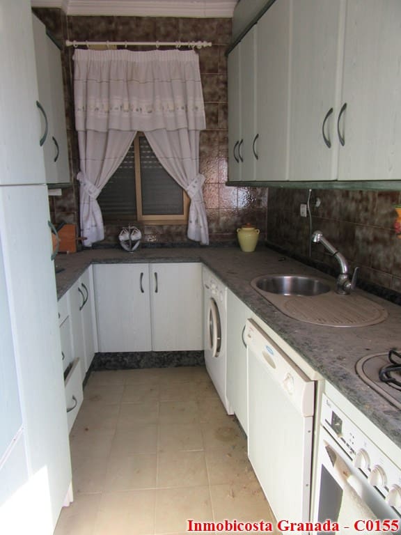 3 soveværelse Byhus til salg i Albondon - € 48.000 (Ref: 534419)