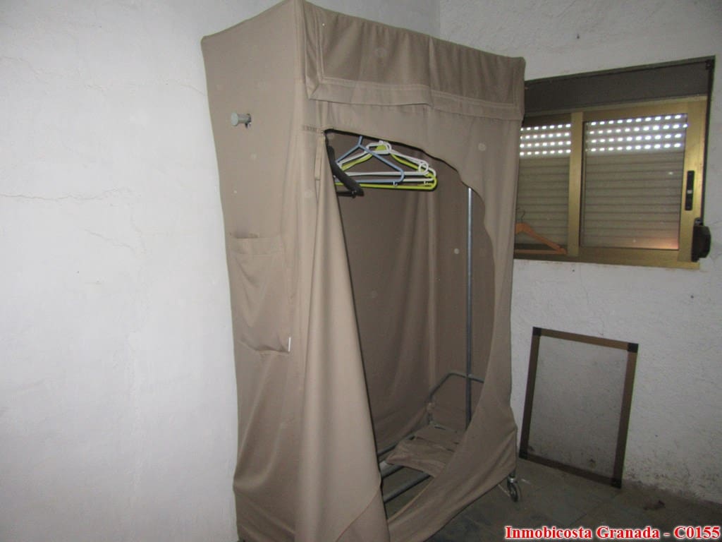 3 soveværelse Byhus til salg i Albondon - € 48.000 (Ref: 534419)