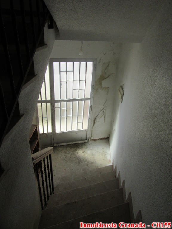 3 soveværelse Byhus til salg i Albondon - € 48.000 (Ref: 534419)