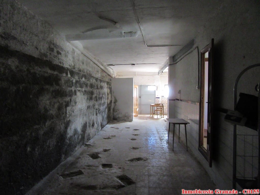 3 soveværelse Byhus til salg i Albondon - € 48.000 (Ref: 534419)