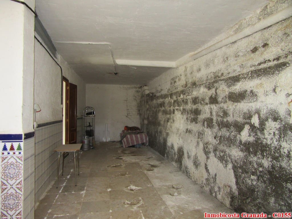 3 soveværelse Byhus til salg i Albondon - € 48.000 (Ref: 534419)