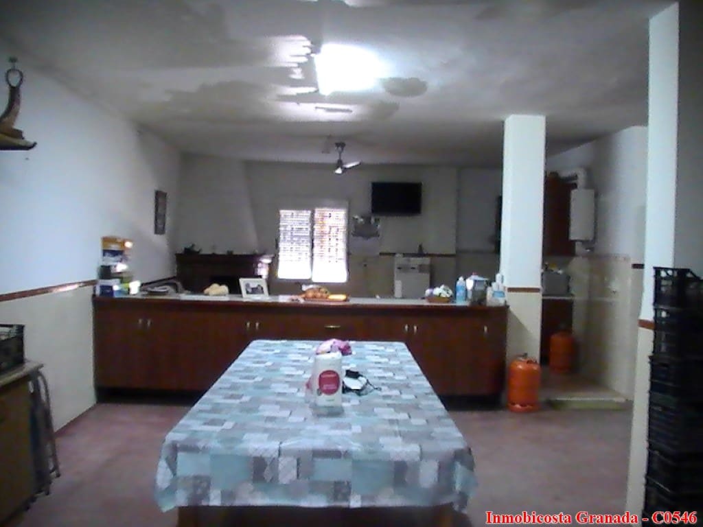 4 bedroom Townhouse for sale in Albunol with garage - € 500,000 (Ref: 5512995)