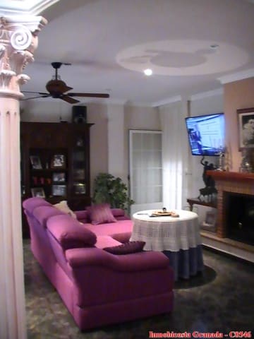 4 bedroom Townhouse for sale in Albuñol with garage - € 500,000 (Ref: 5512995)