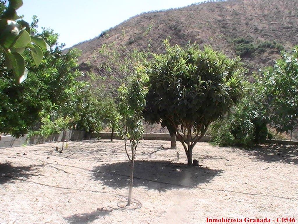 4 bedroom Townhouse for sale in Albunol with garage - € 500,000 (Ref: 5512995)