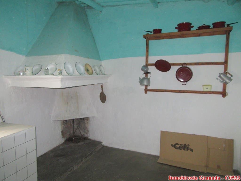 3 soveværelse Byhus til salg i Albondon - € 55.000 (Ref: 5884657)