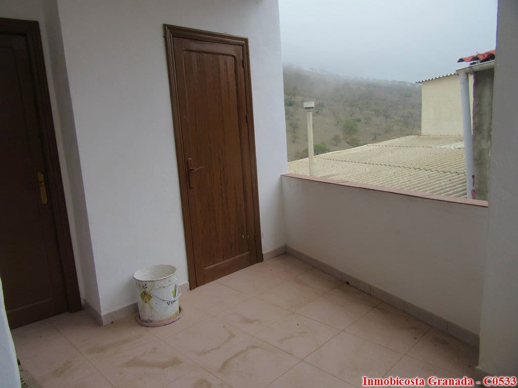 3 bedroom Townhouse for sale in Albondon - € 55,000 (Ref: 5884657)