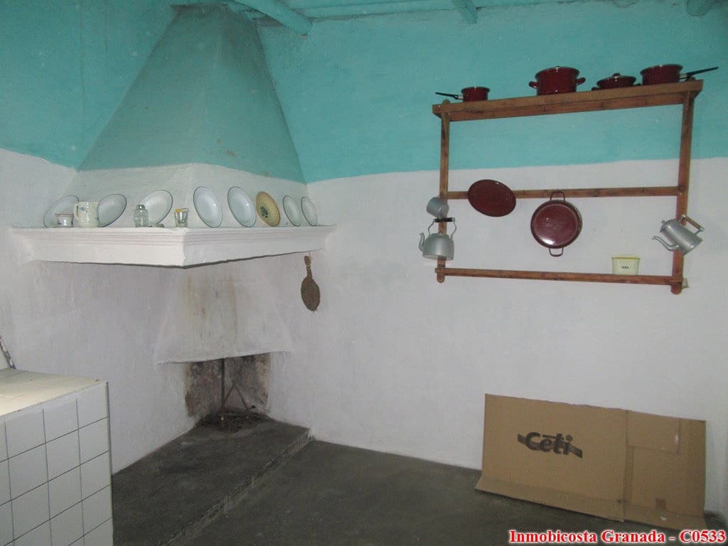 3 bedroom Townhouse for sale in Albondon - € 55,000 (Ref: 5884657)