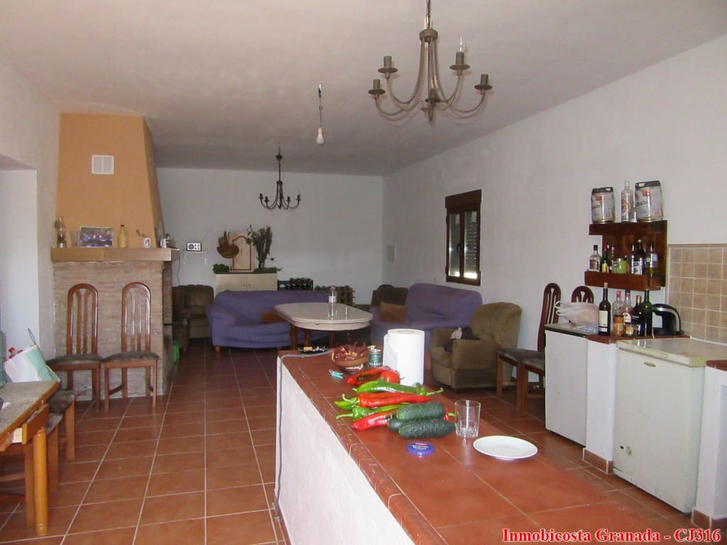 4 soveværelse Finca/Landehus til salg i Nieles med garage - € 133.000 (Ref: 6125801)