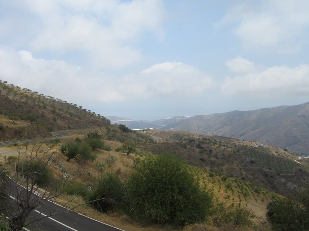 9 soveværelse Byhus til salg i Albunol med garage - € 325.000 (Ref: 6264373)