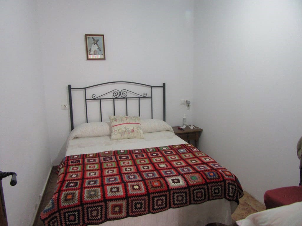 9 slaapkamer Huis te koop in Albunol met garage - € 325.000 (Ref: 6264373)