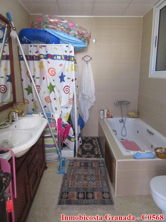 6 bedroom Townhouse for sale in Mecina Bombaron with pool - € 150,000 (Ref: 6475418)