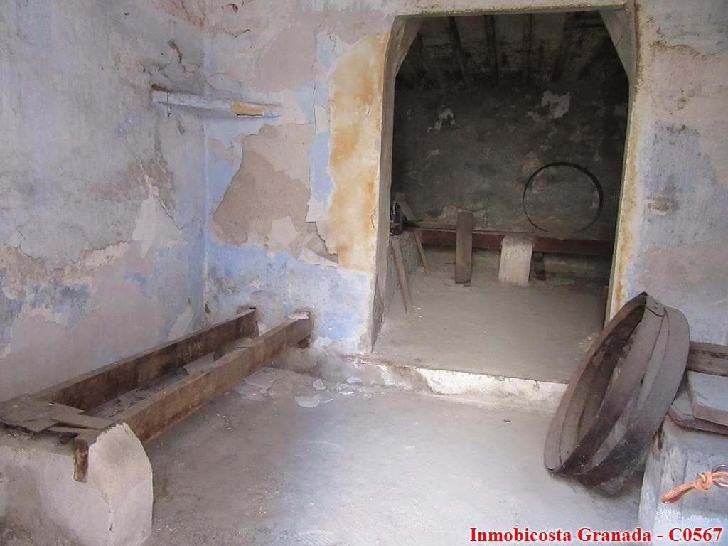 Townhouse for sale in Albunol - € 23,000 (Ref: 6507194)